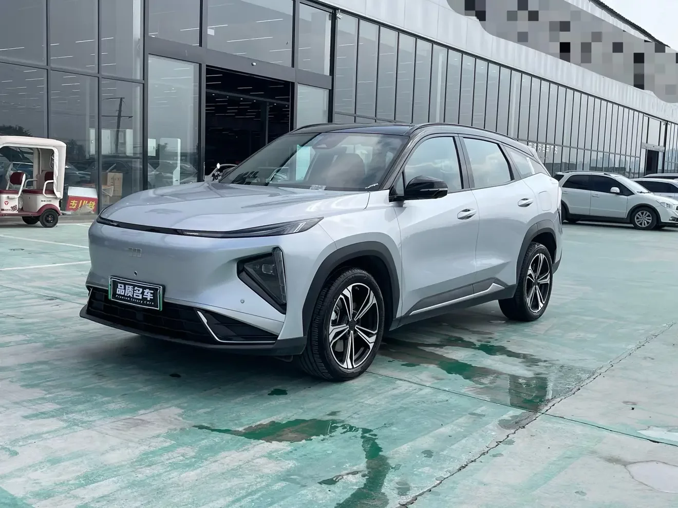 Geely Galaxy L7