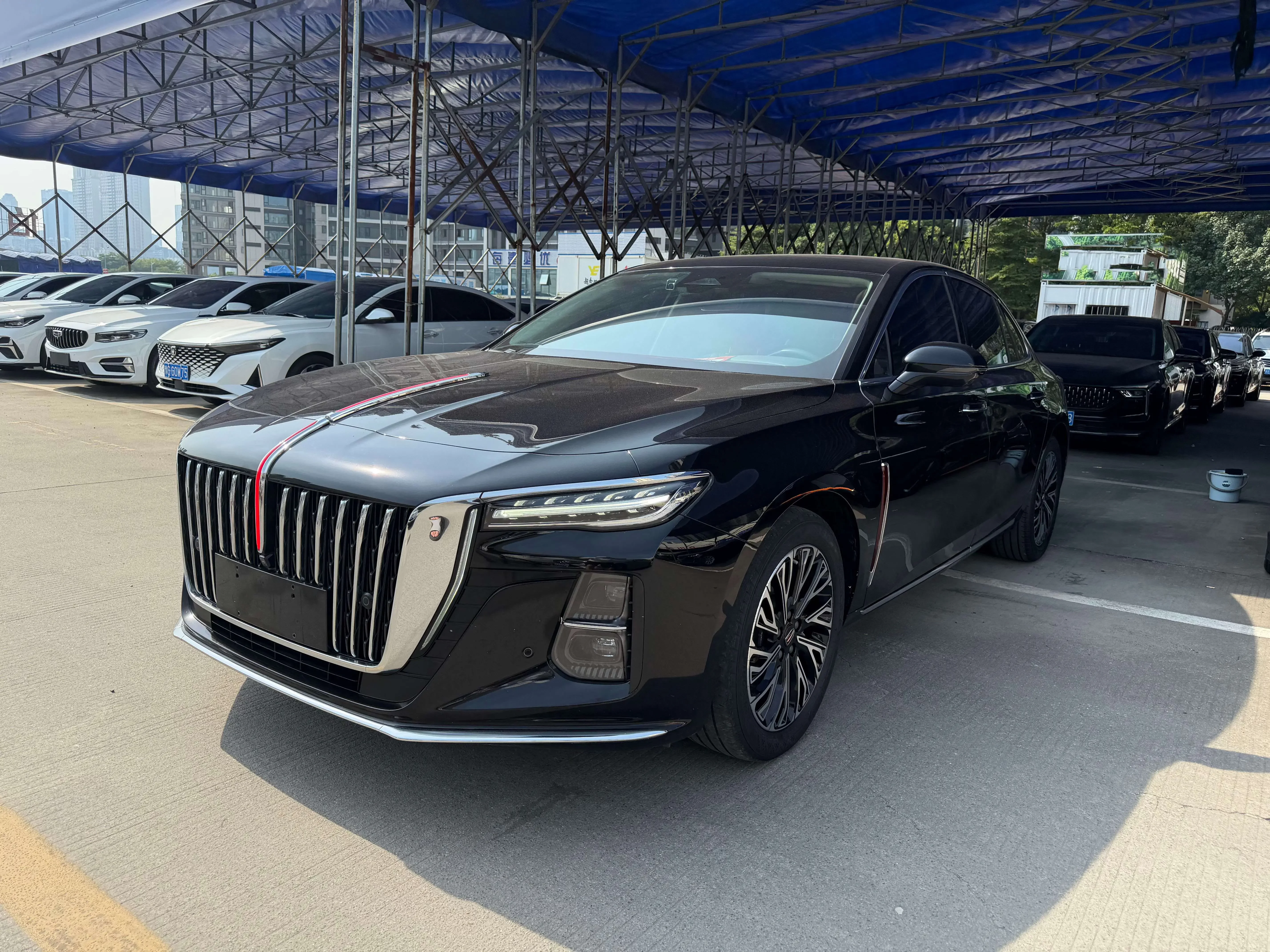 Hongqi H5