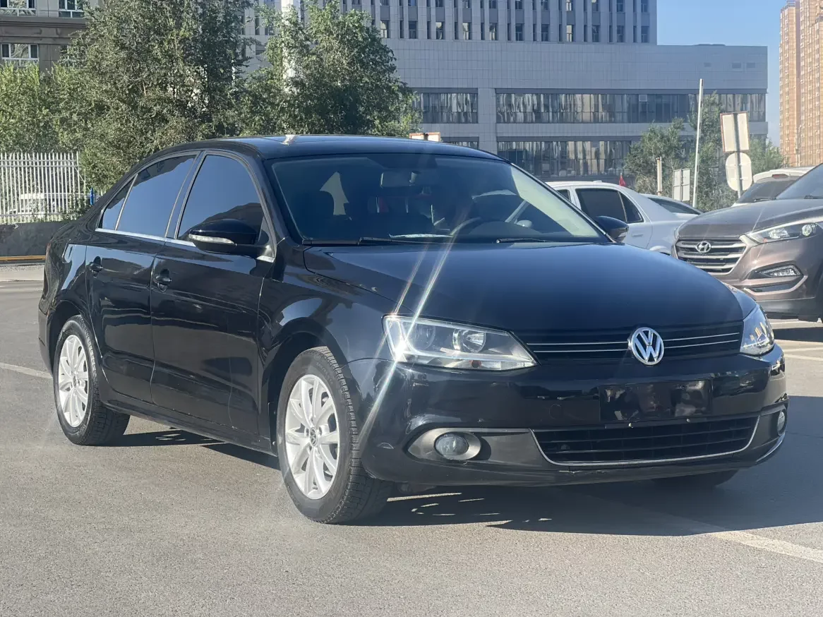 Volkswagen Sagitar