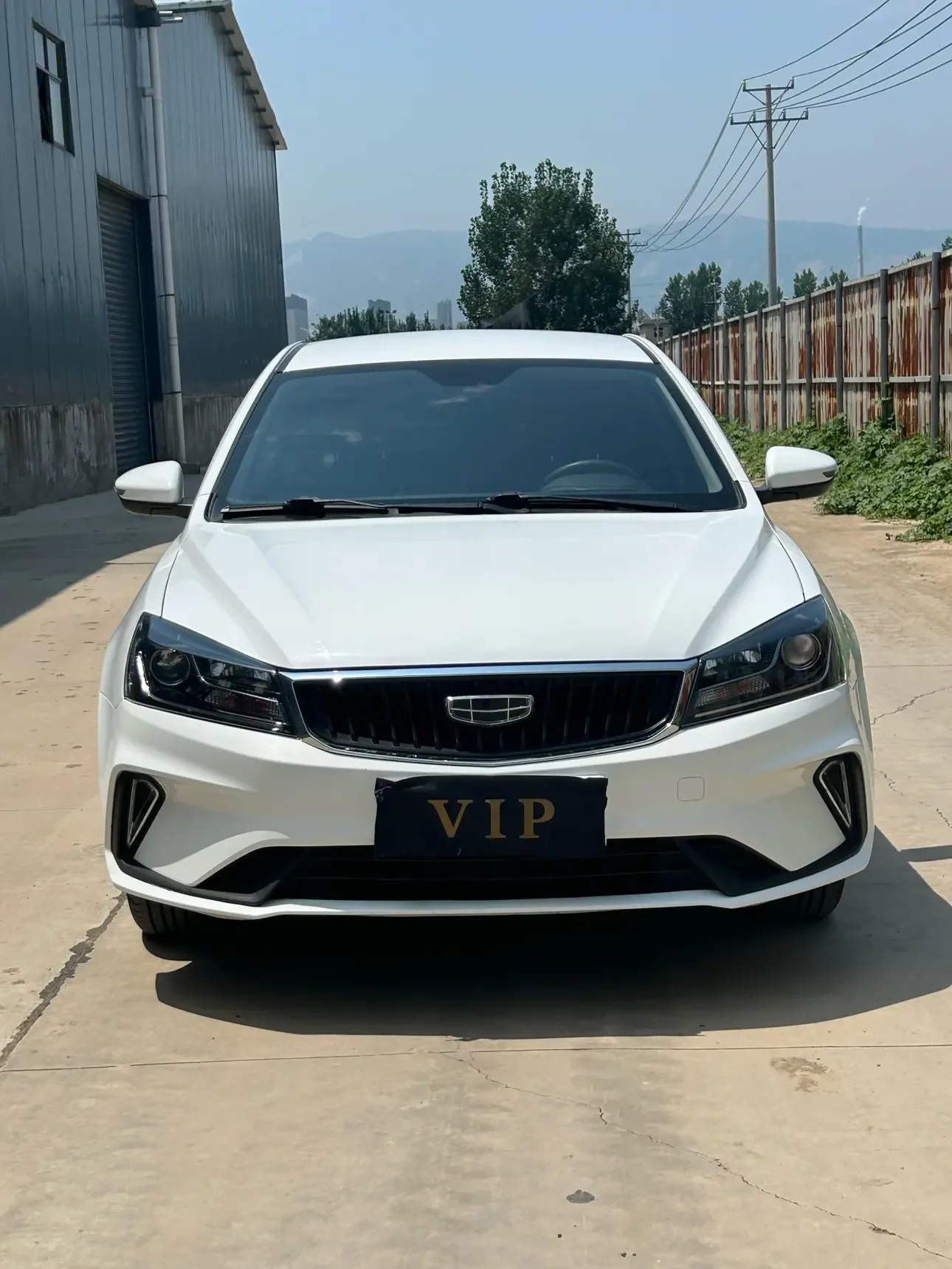 Geely emgrand