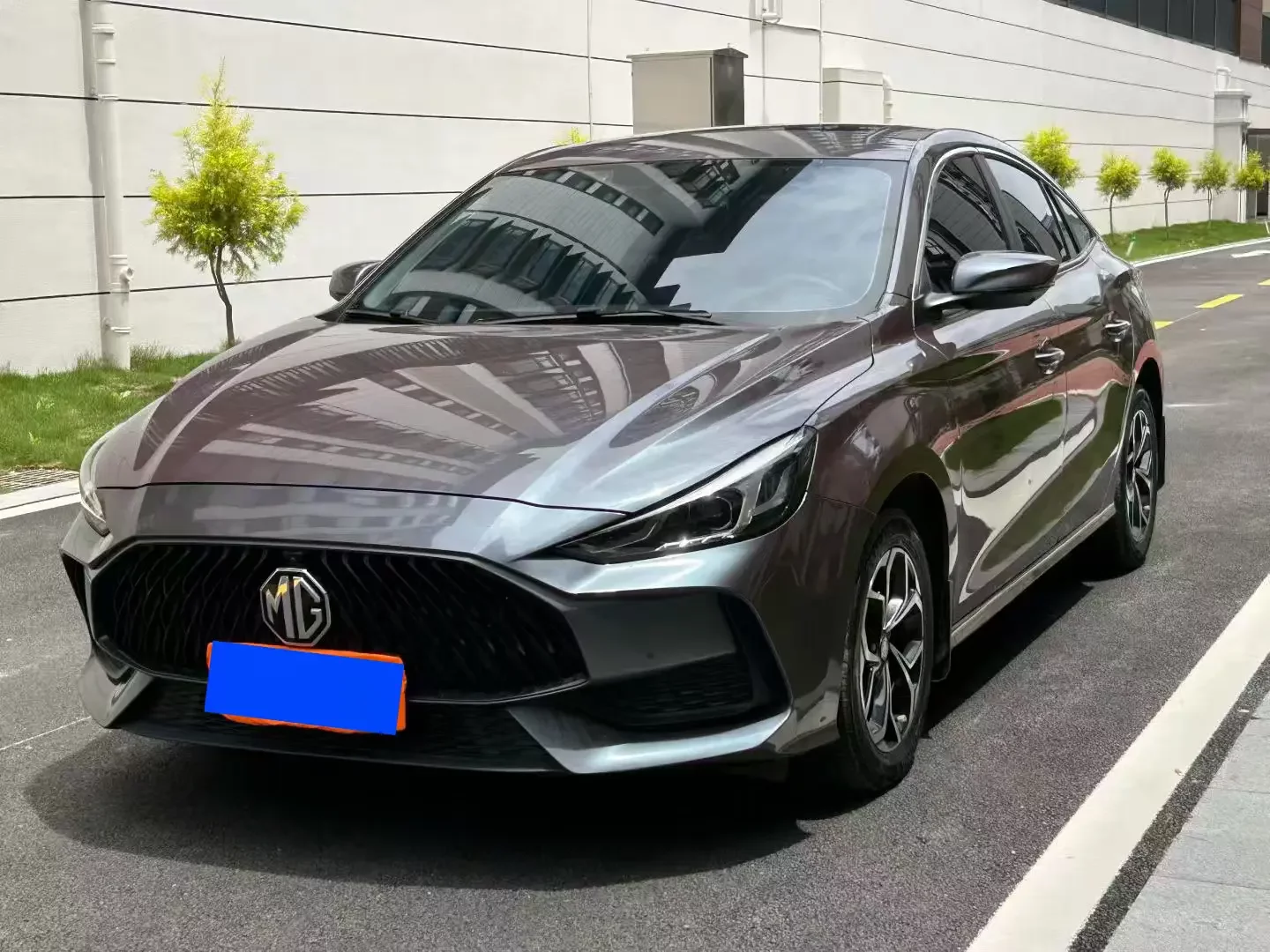 MG 5