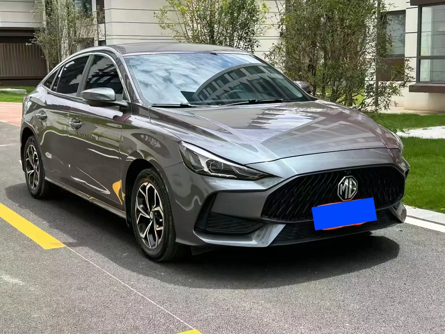 MG 5