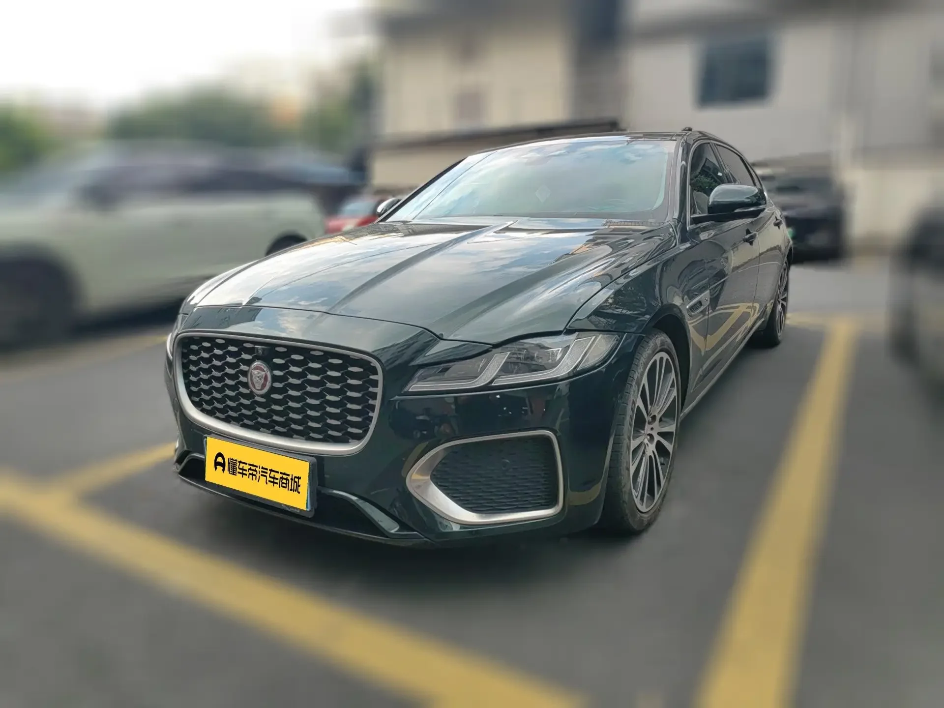 Jaguar XFL
