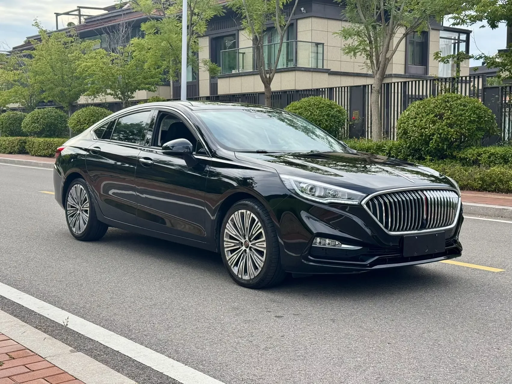 Hongqi H5 classic