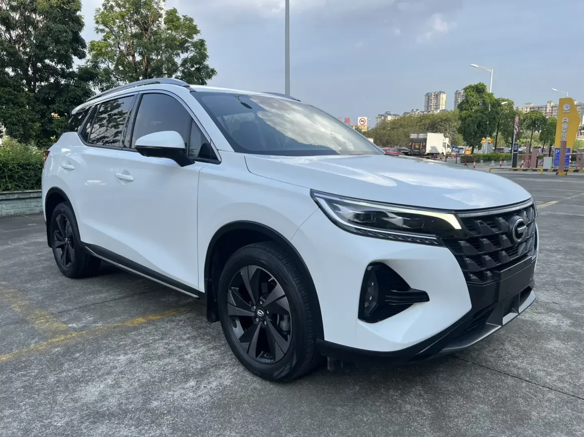 GAC Trumpchi GS4