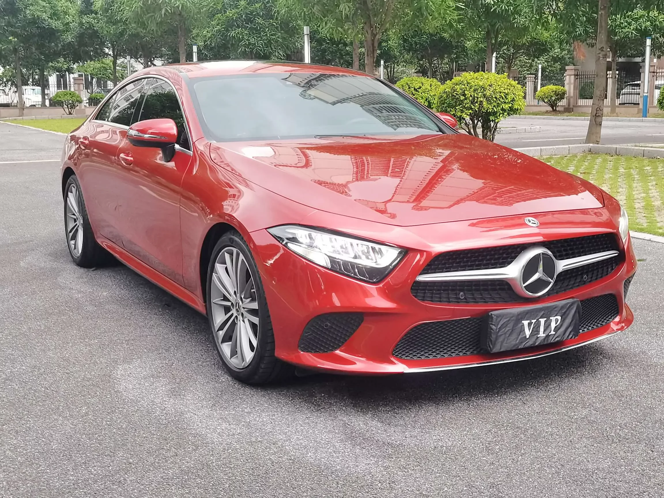 Mercedes-Benz CLS