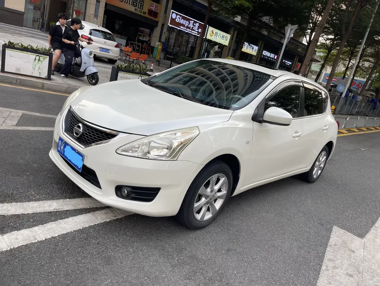 Nissan Tiida