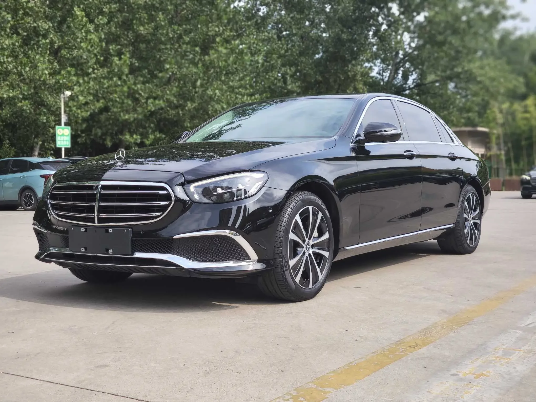 Mercedes-Benz E-Class PHEV