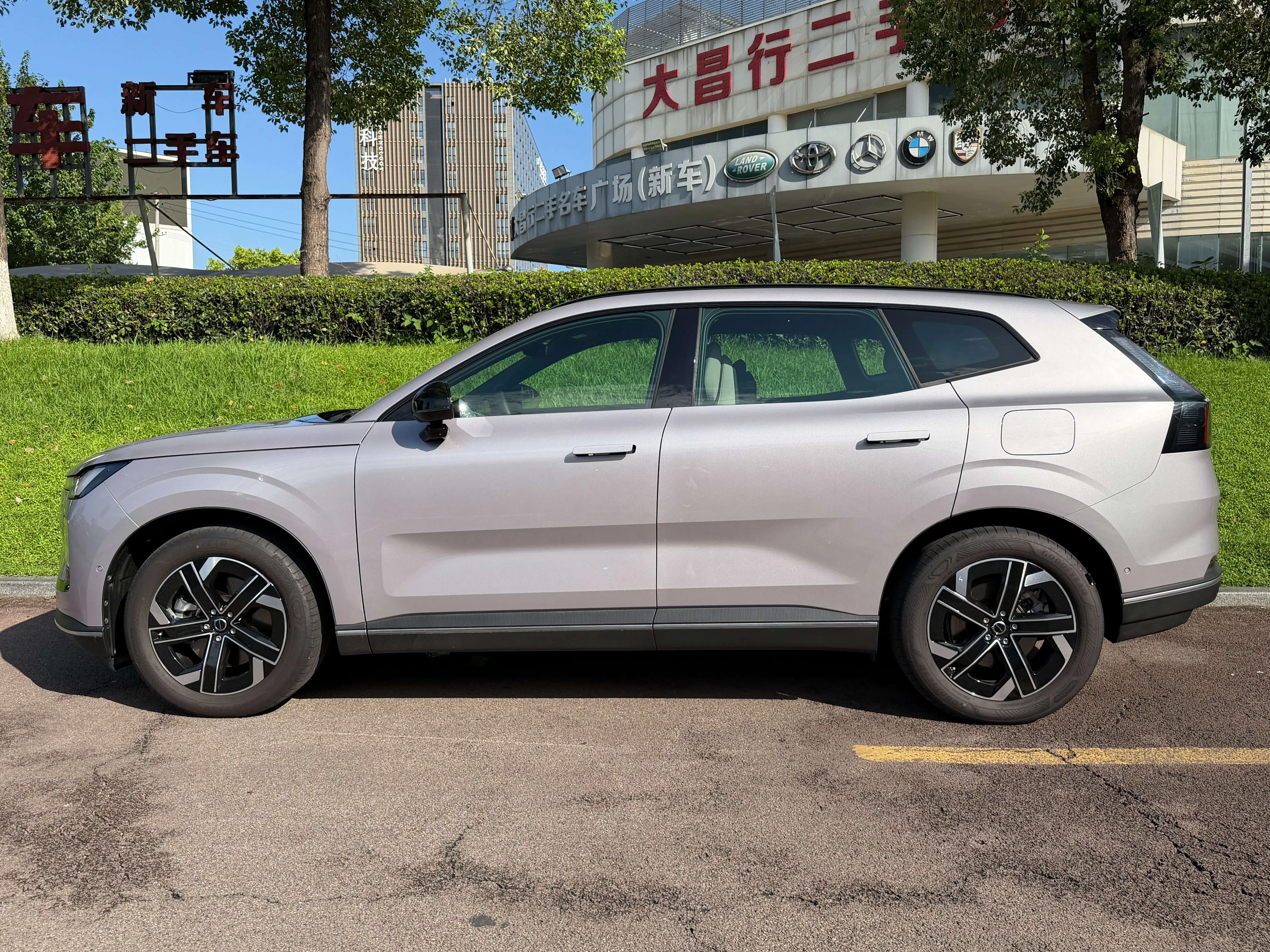 Volvo XC70