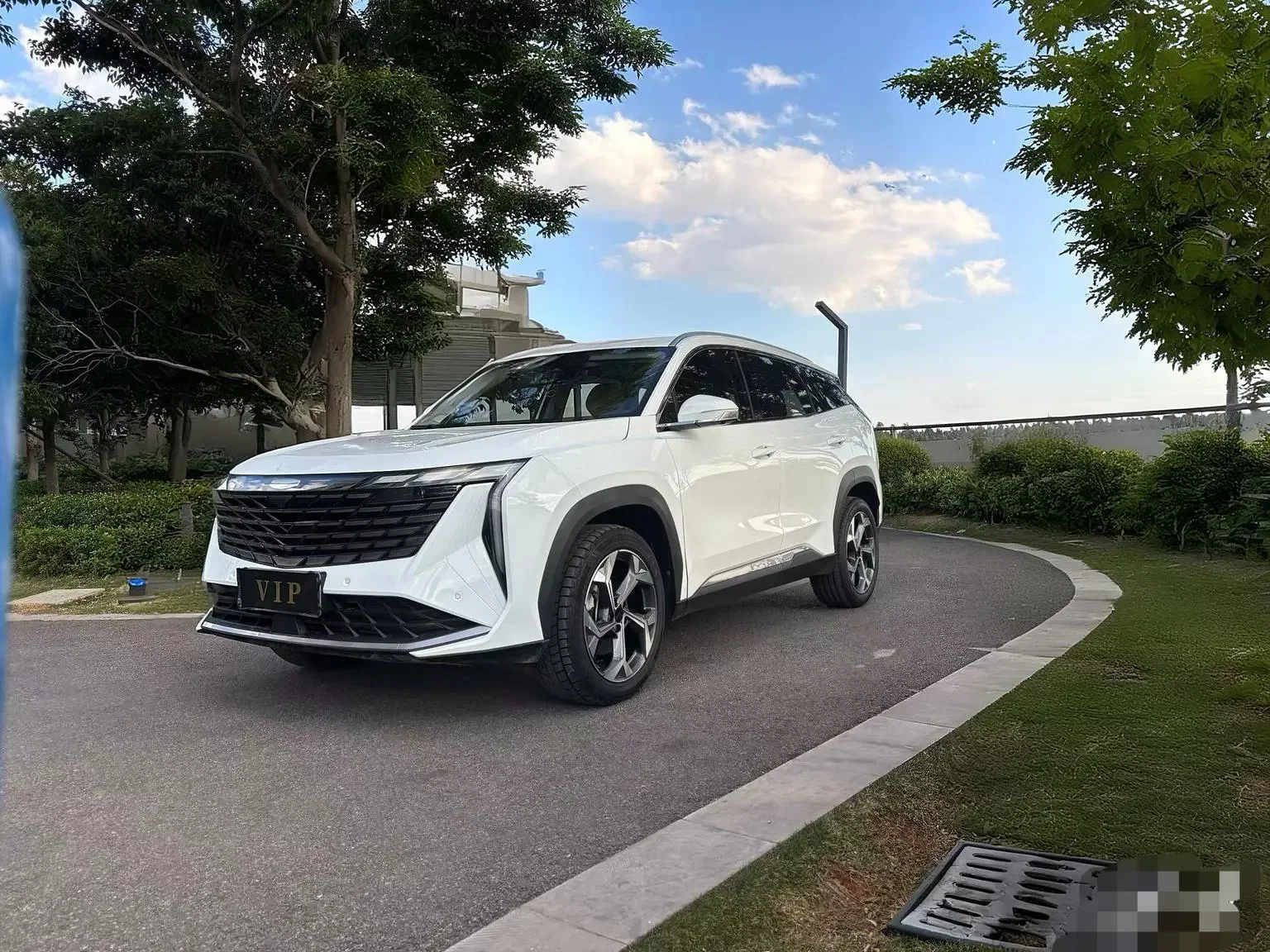 Geely Atlas L (Boyue L)