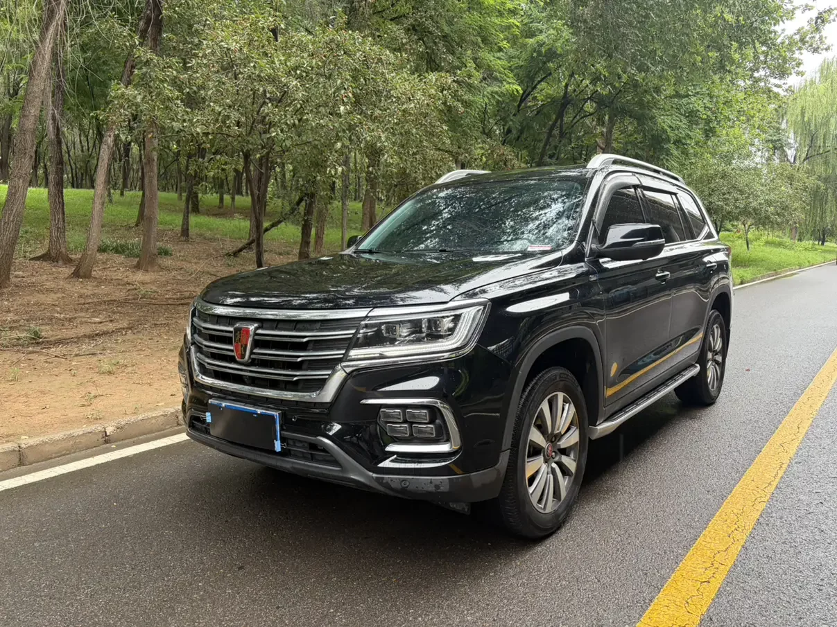 Roewe RX8