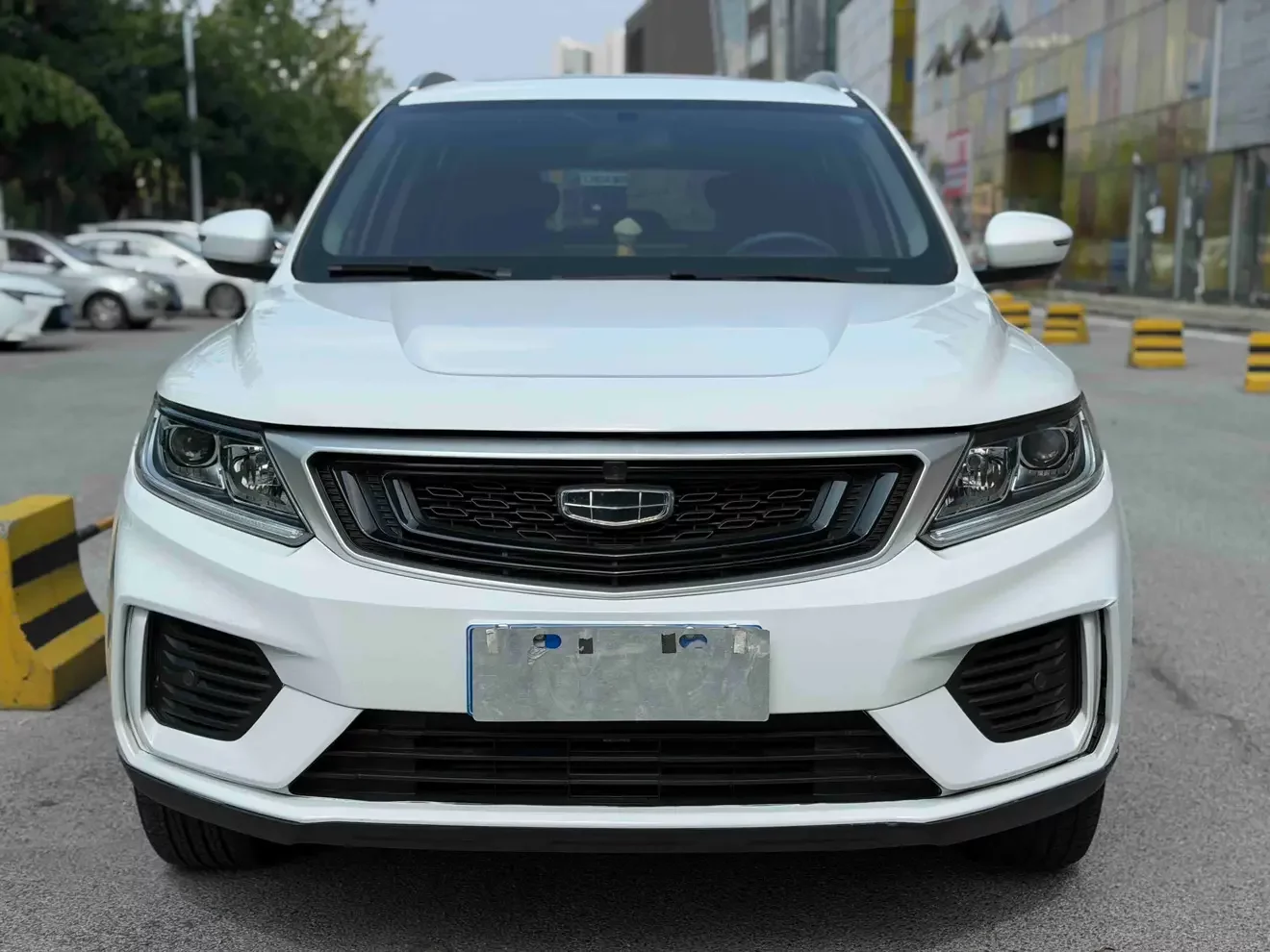 Geely Vision X6