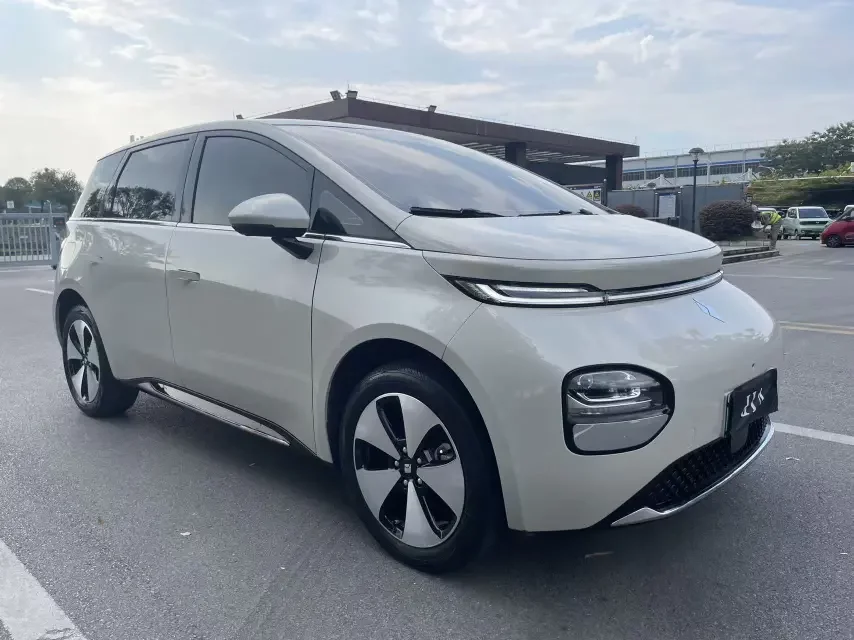 Baojun clouds