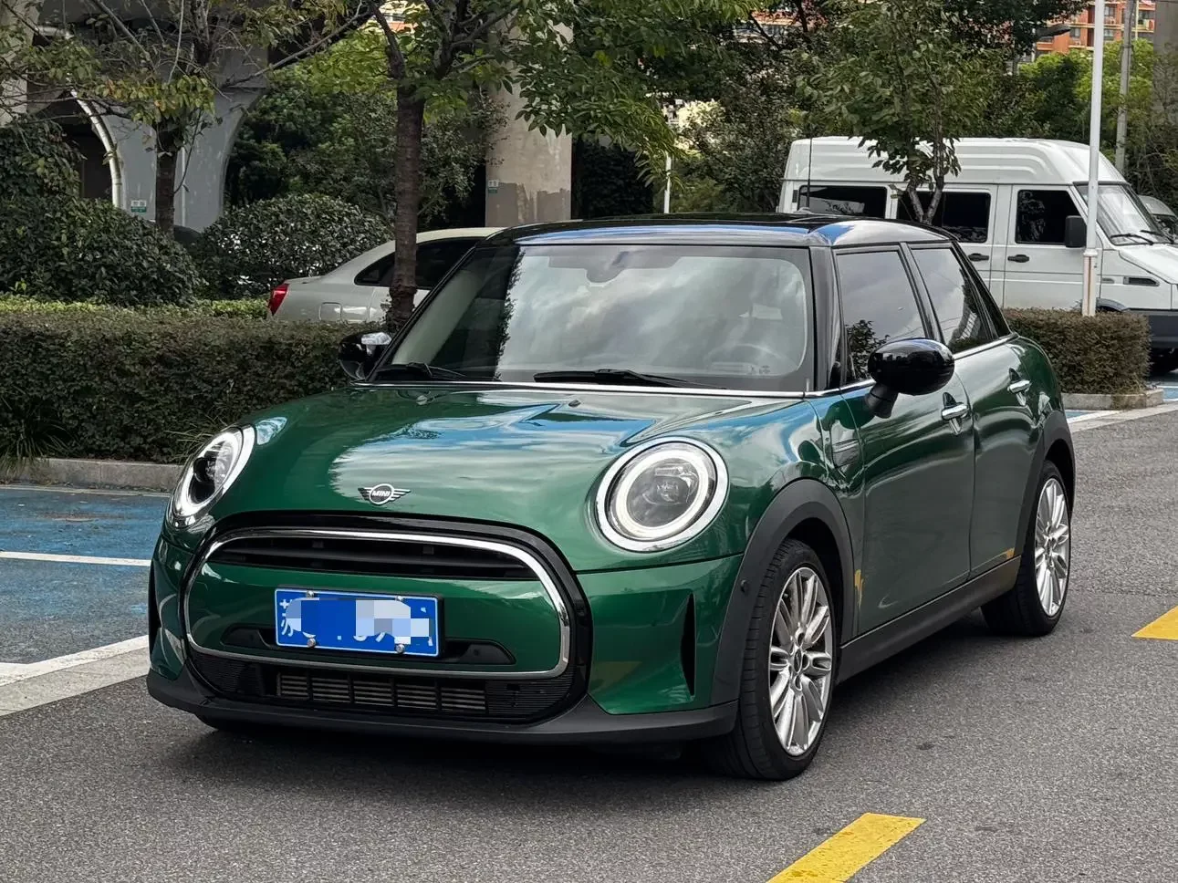 MINI 