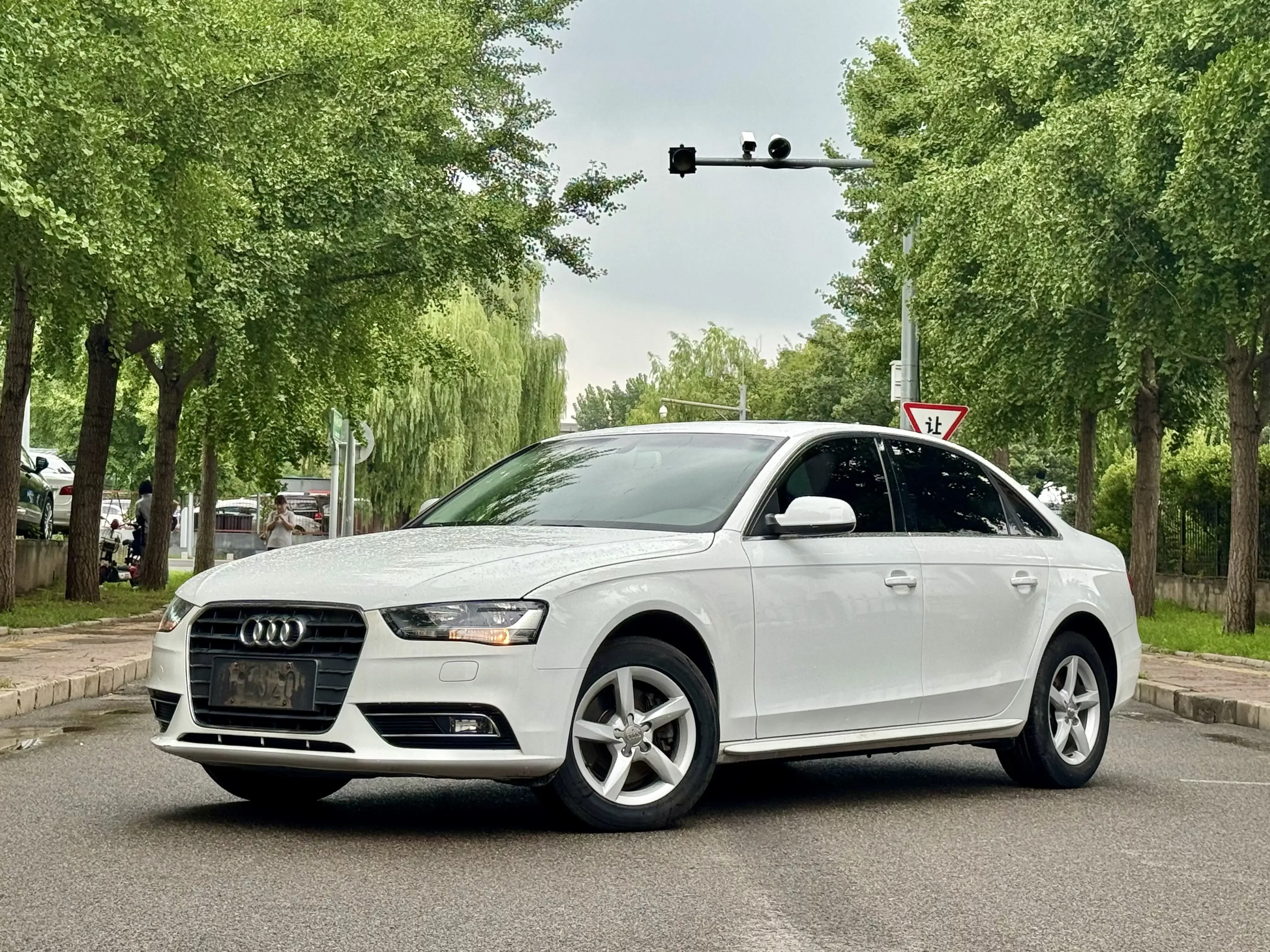 Audi A4L
