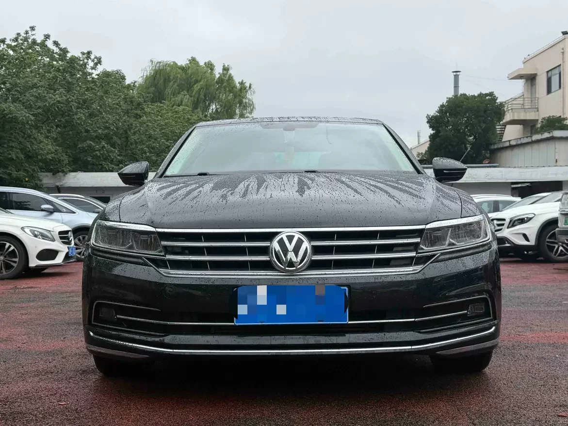 Volkswagen Hui Ang