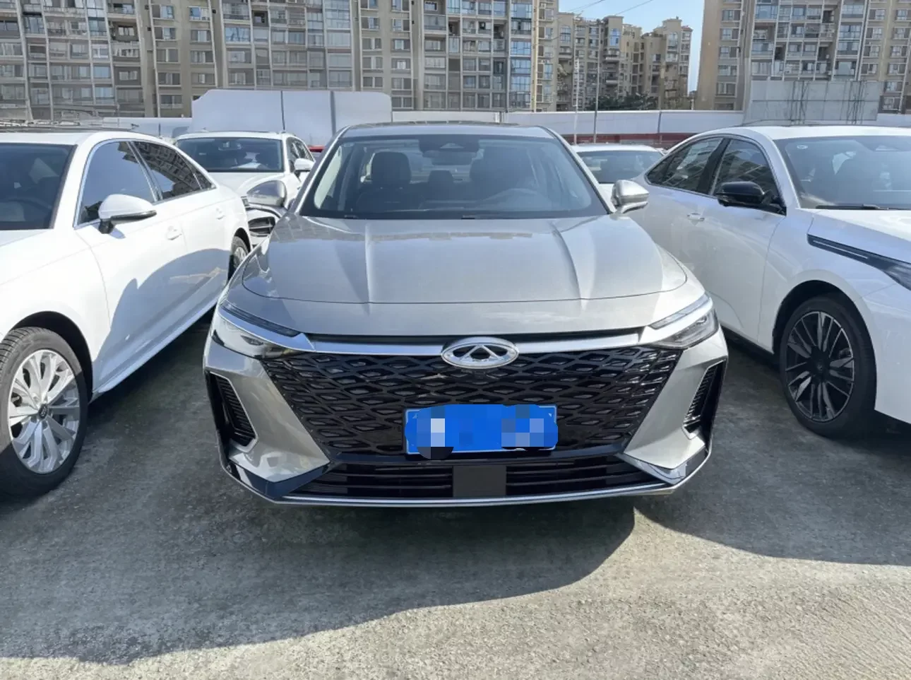 Chery Arrizo 8