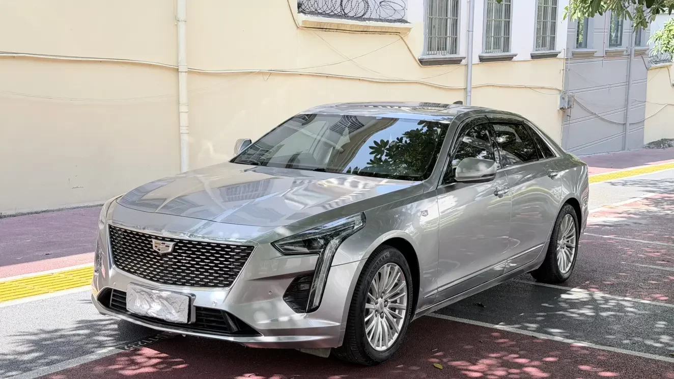Cadillac CT6