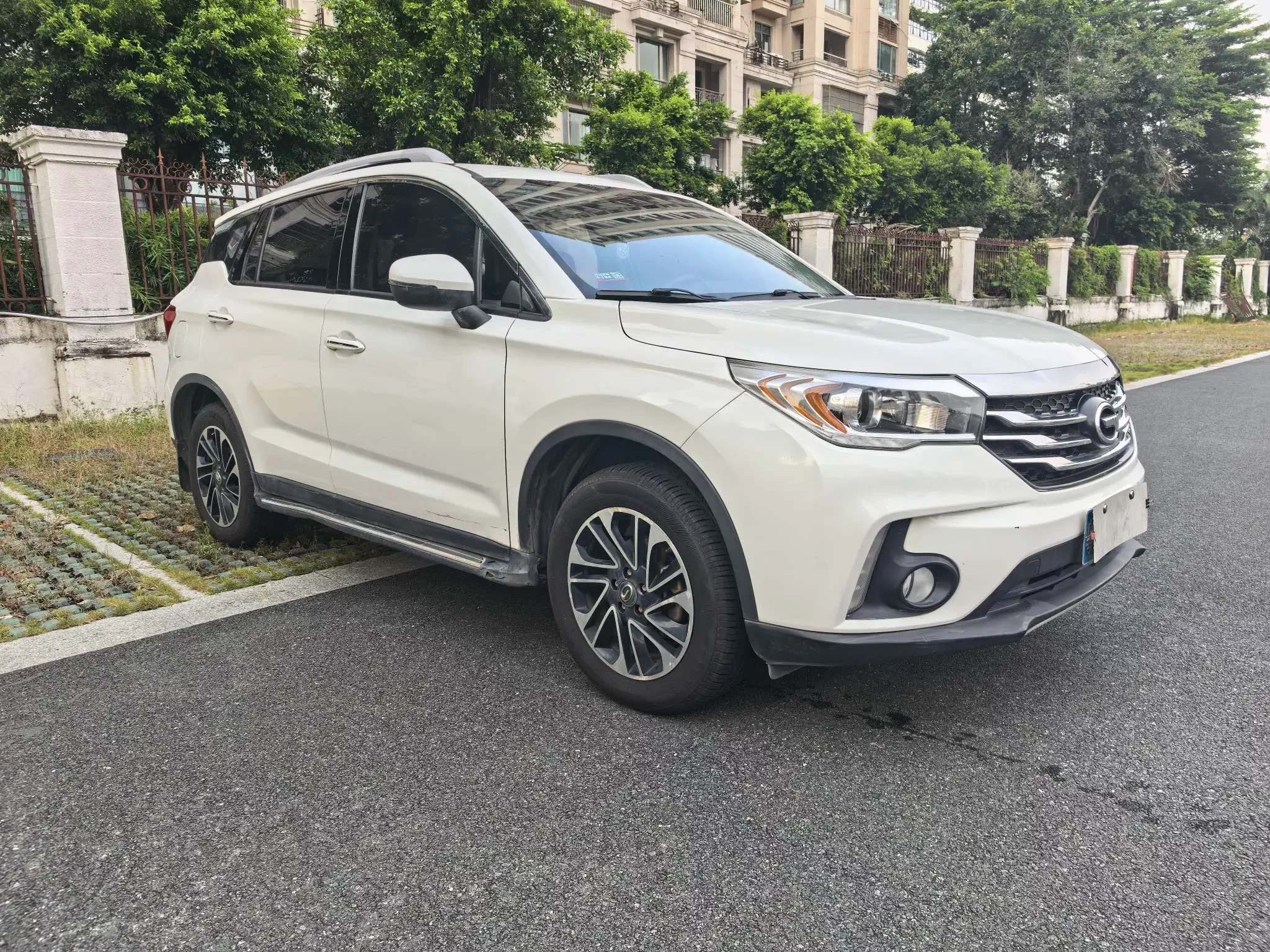 GAC Trumpchi GS4
