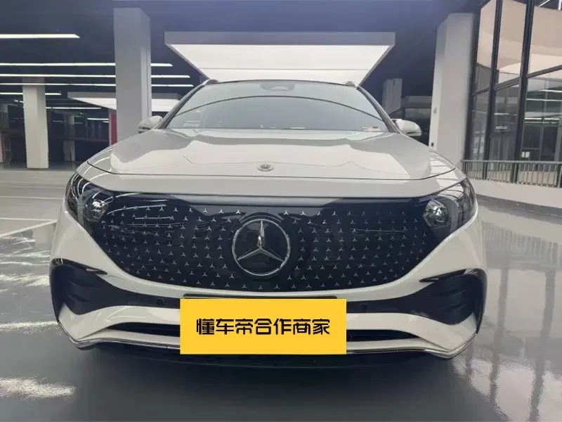Mercedes-Benz EQA