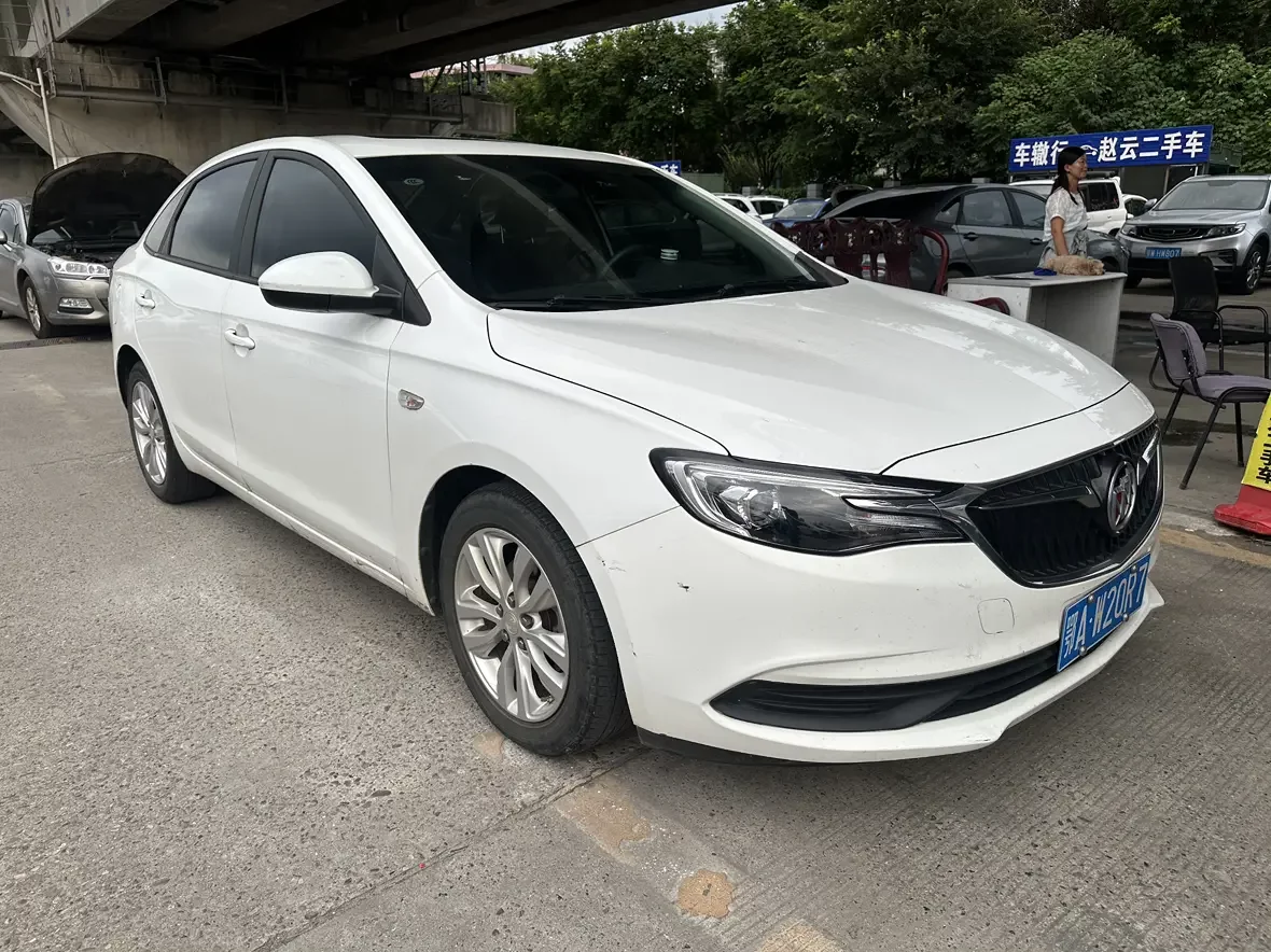 Buick Yinglang