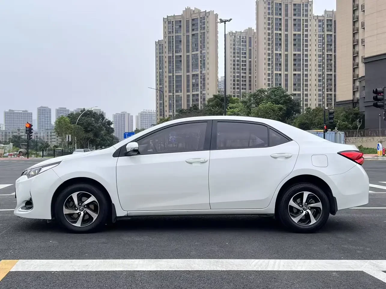 Toyota Levin (Lei Ling)