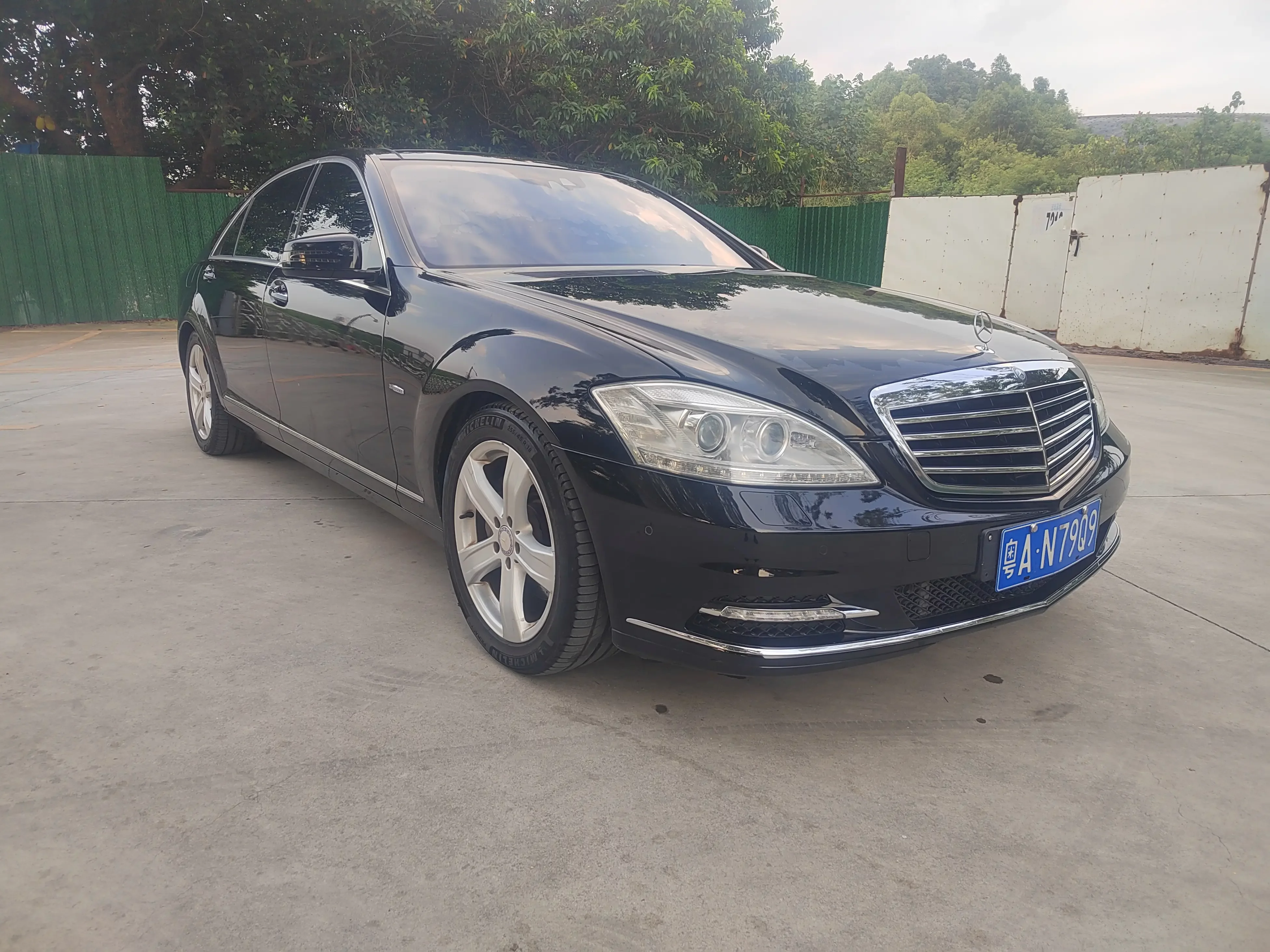 Mercedes-Benz S Class