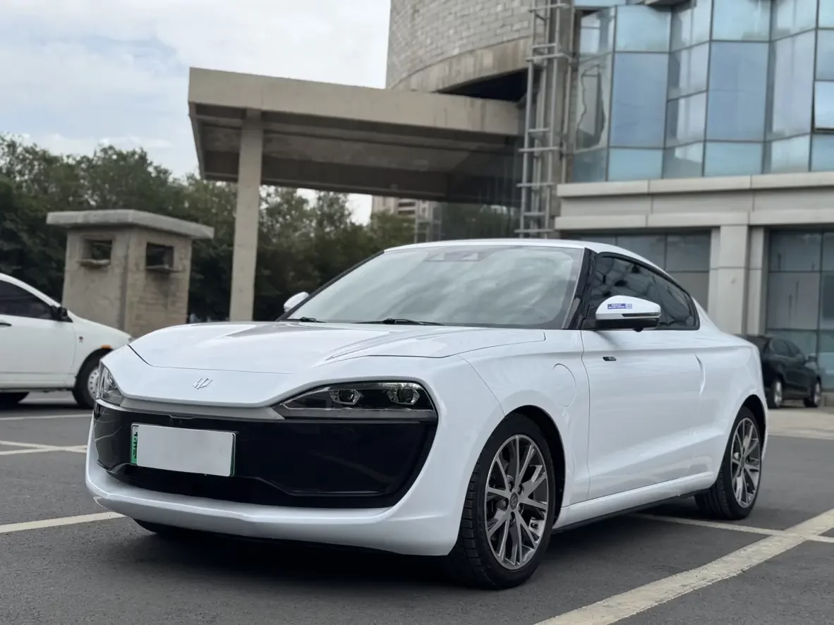 Leapmotor Leap running S01