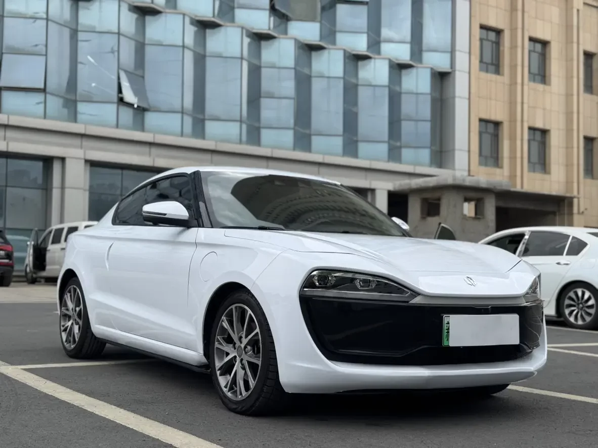 Leapmotor Leap running S01
