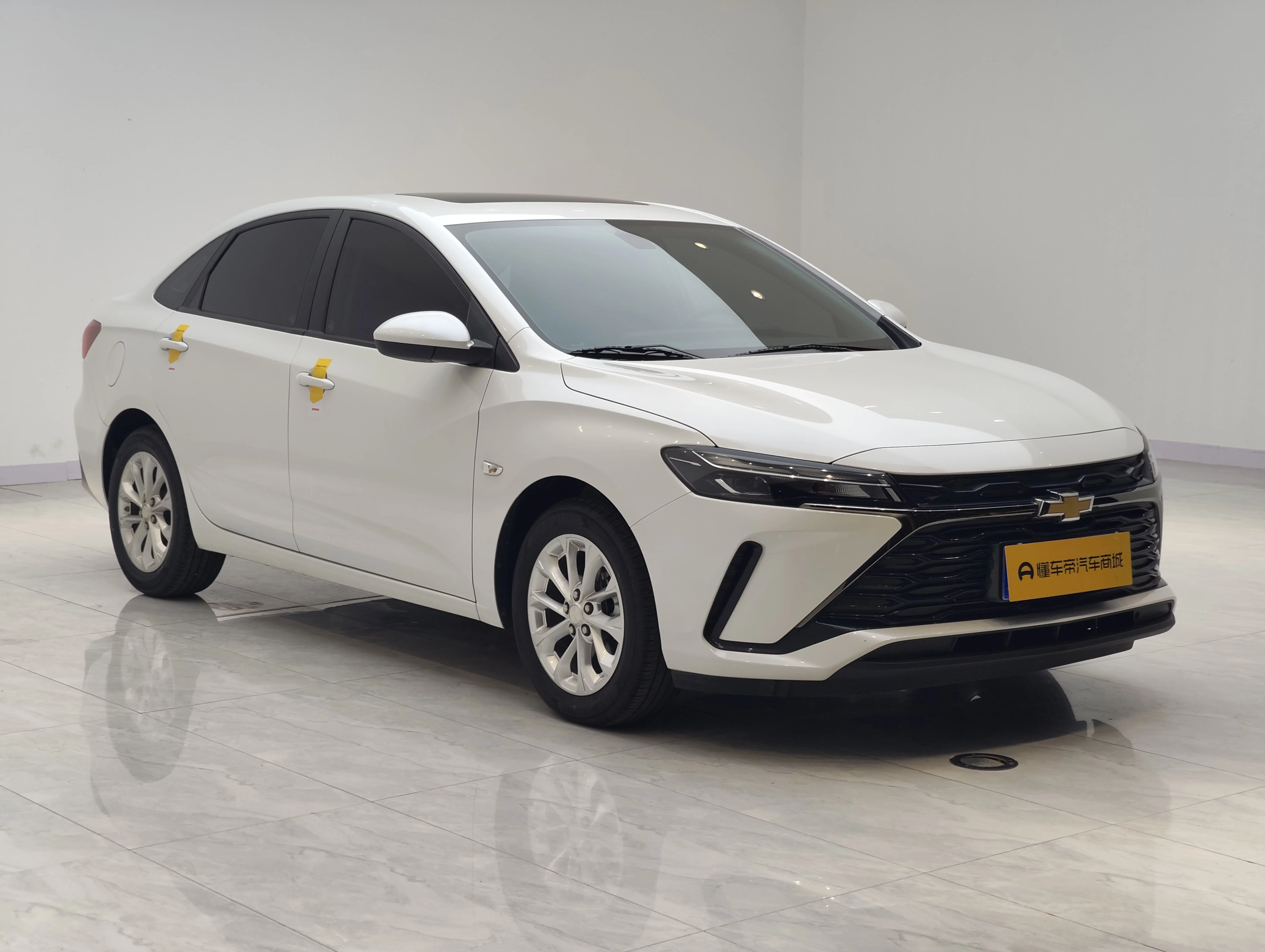 Chevrolet Monza (Cruze)