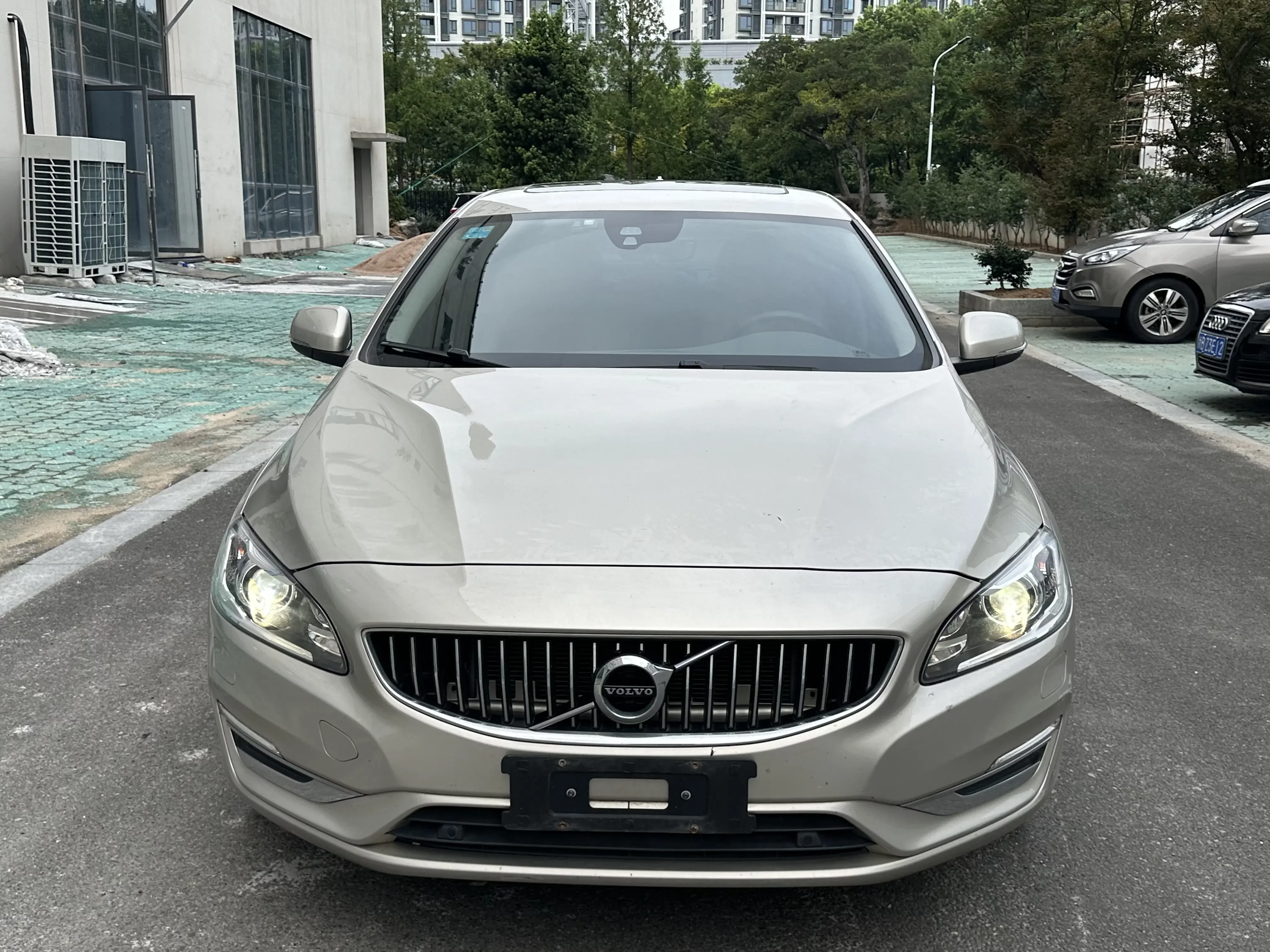 Volvo S60