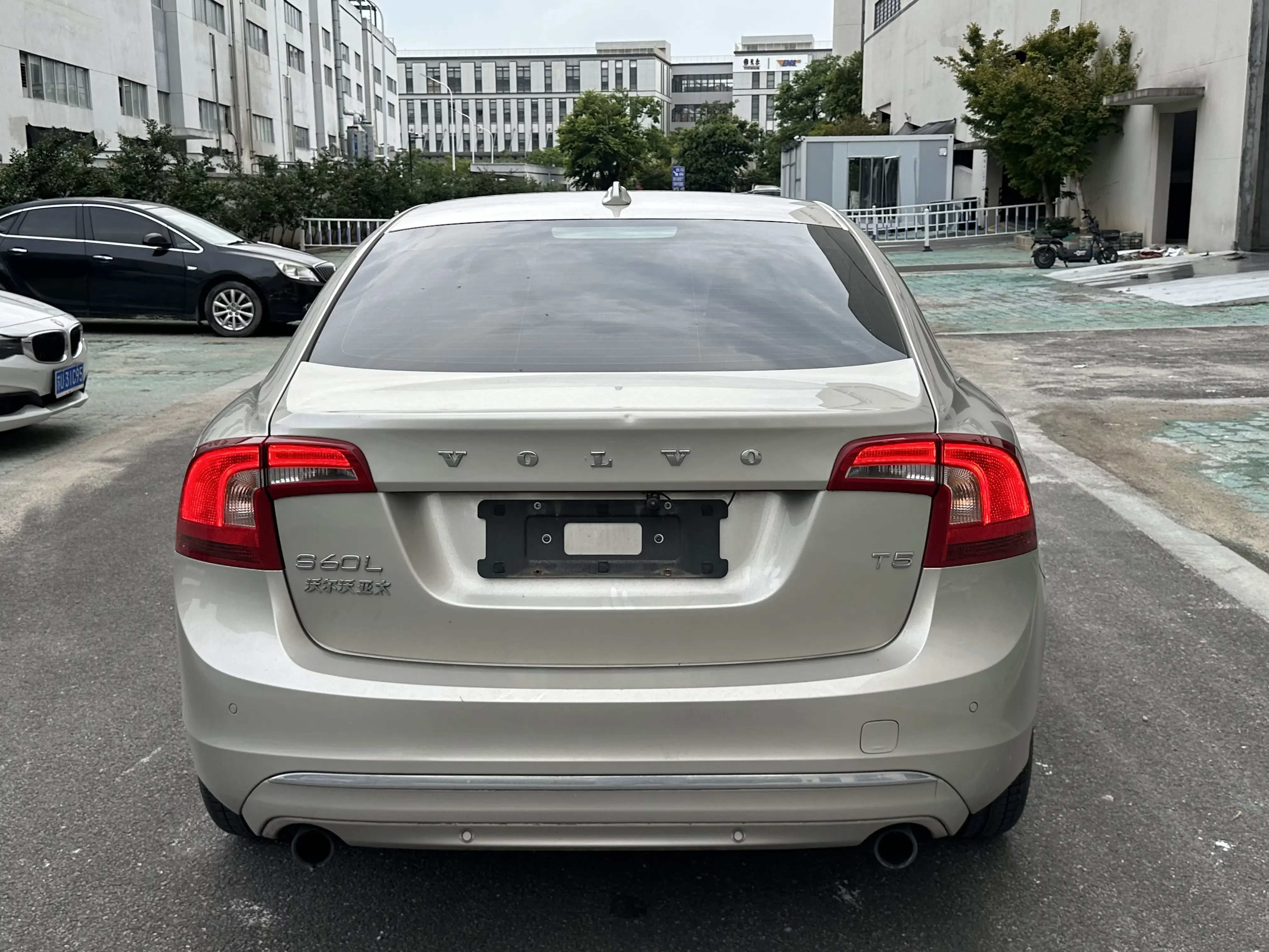Volvo S60