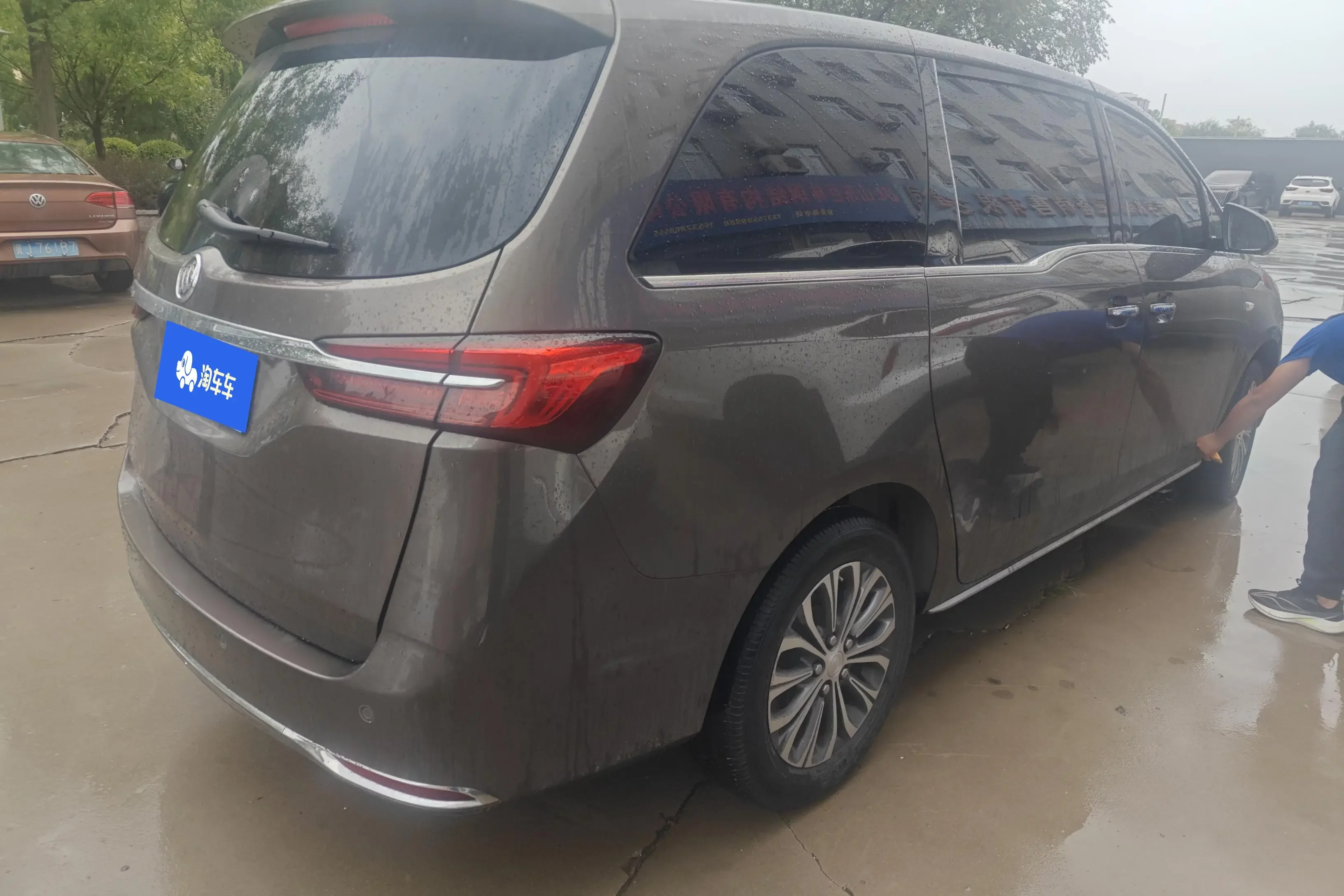 Buick GL8