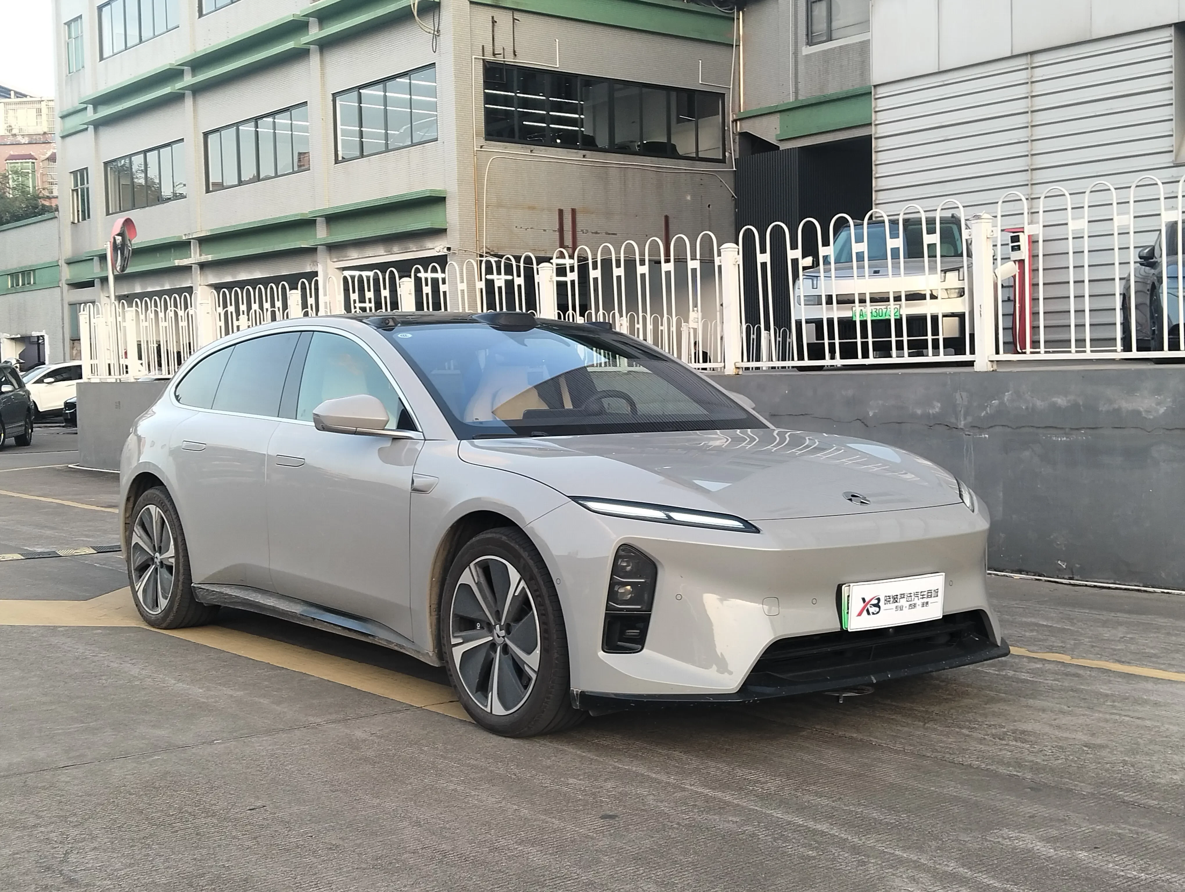 NIO ET5T