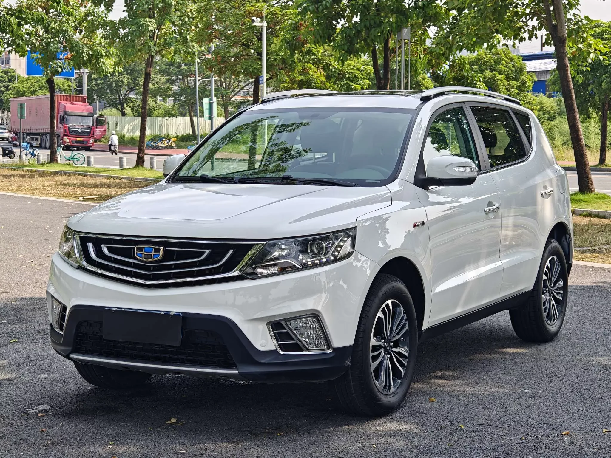 Geely Vision X6