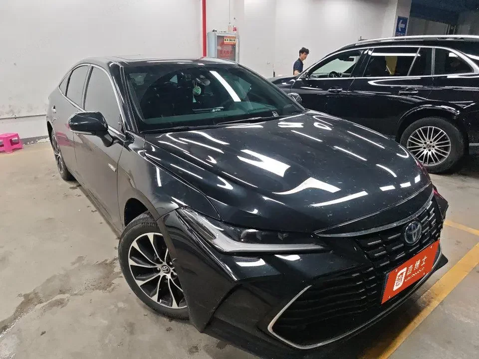 Toyota Avalon (asian dragon)
