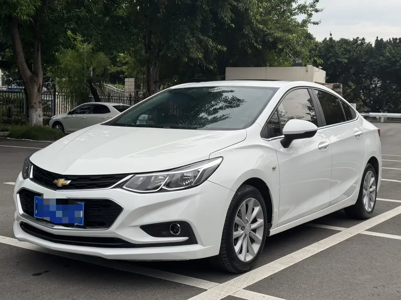 Chevrolet Monza (Cruze)
