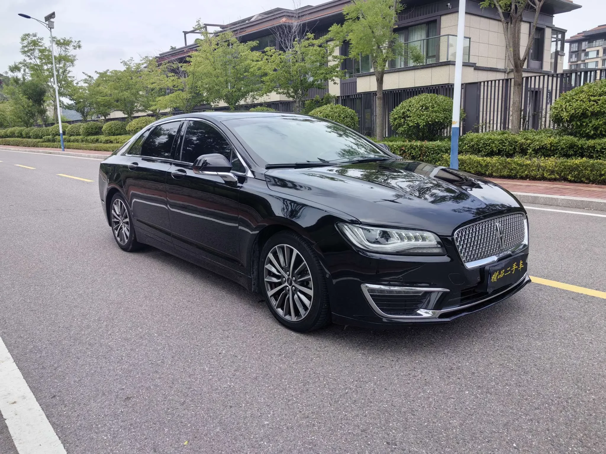 Lincoln MKZ