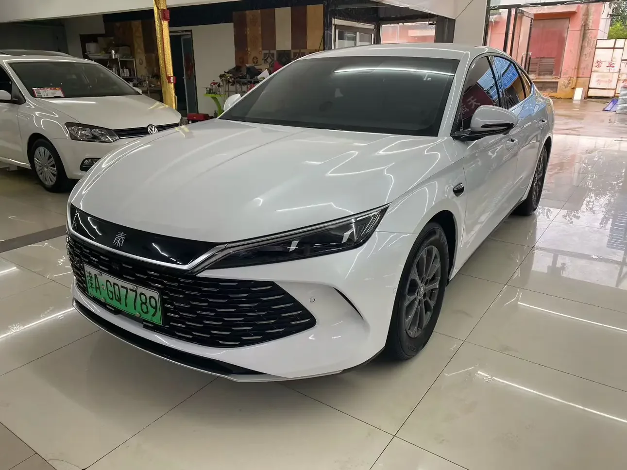 BYD Qin L DM
