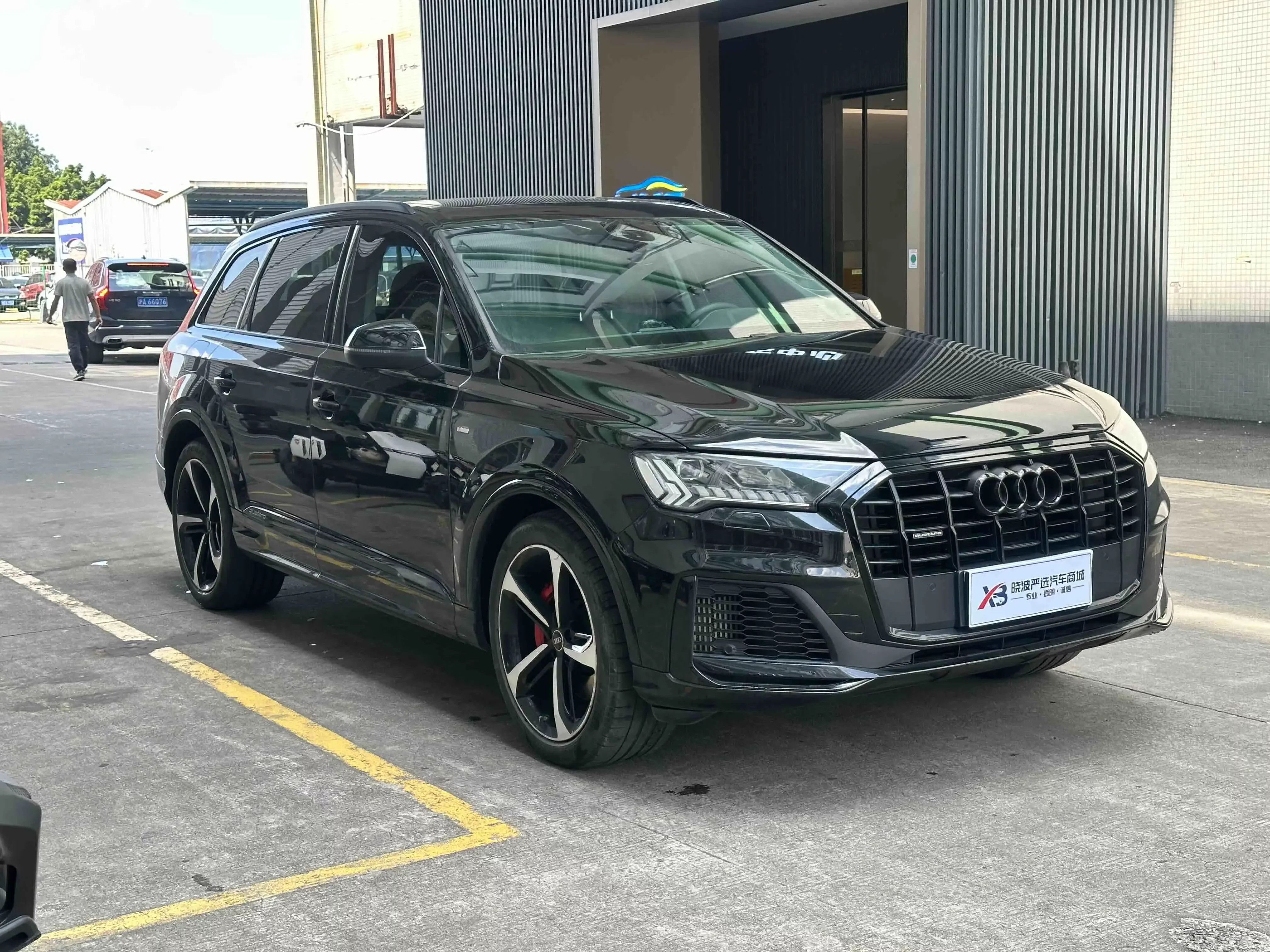 Audi Q7
