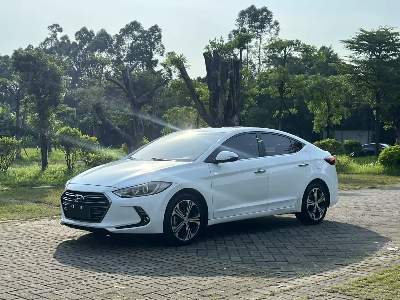 Hyundai lead