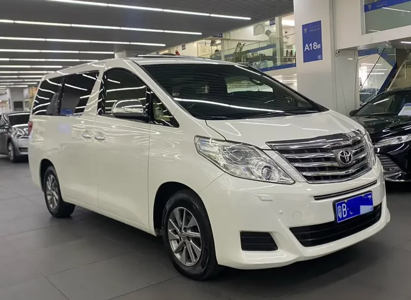 Toyota Alphard (Elfa)