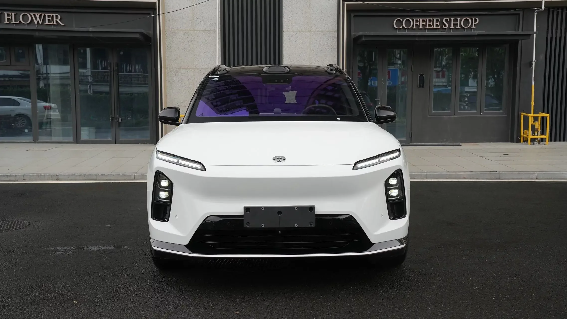 NIO ES6