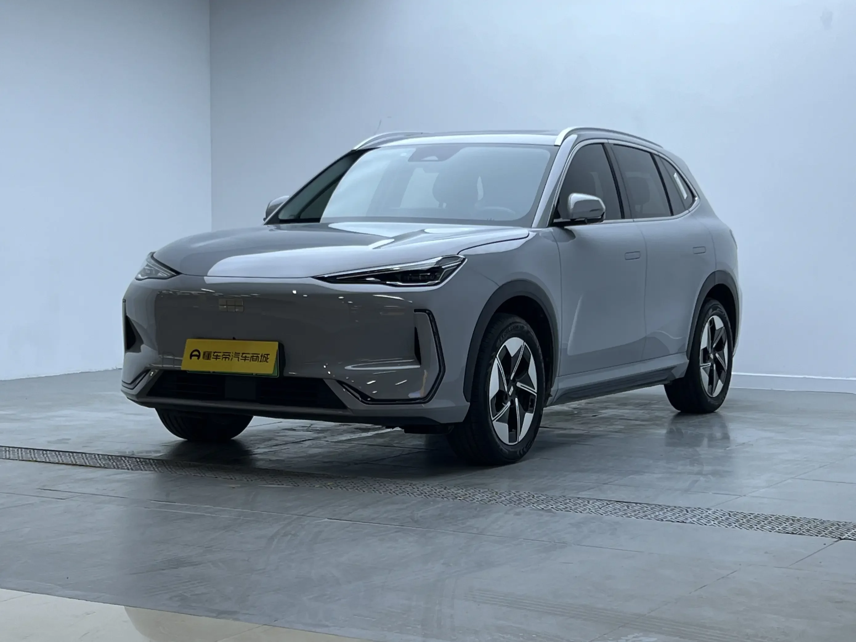 Geely Galaxy E5
