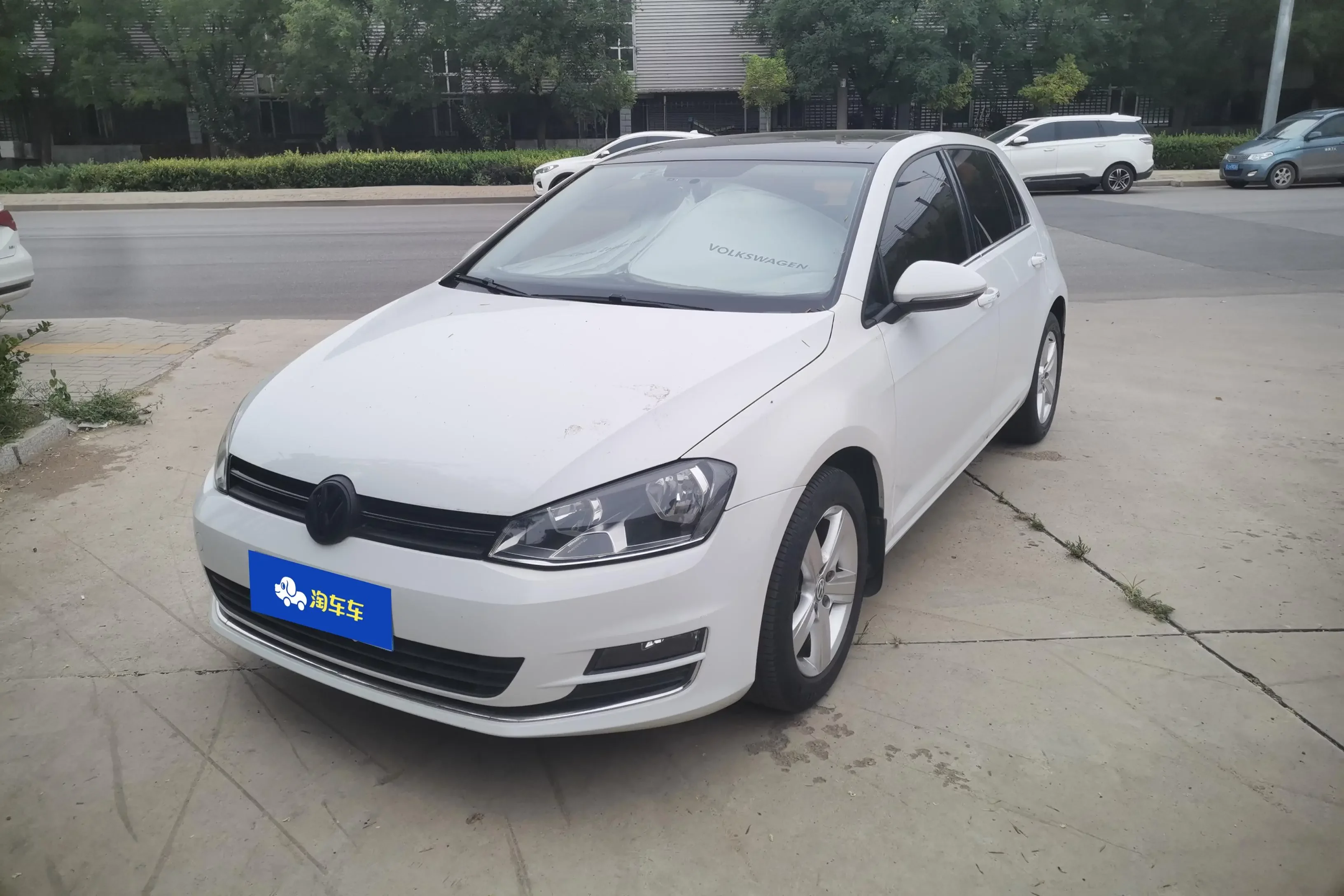 Volkswagen golf