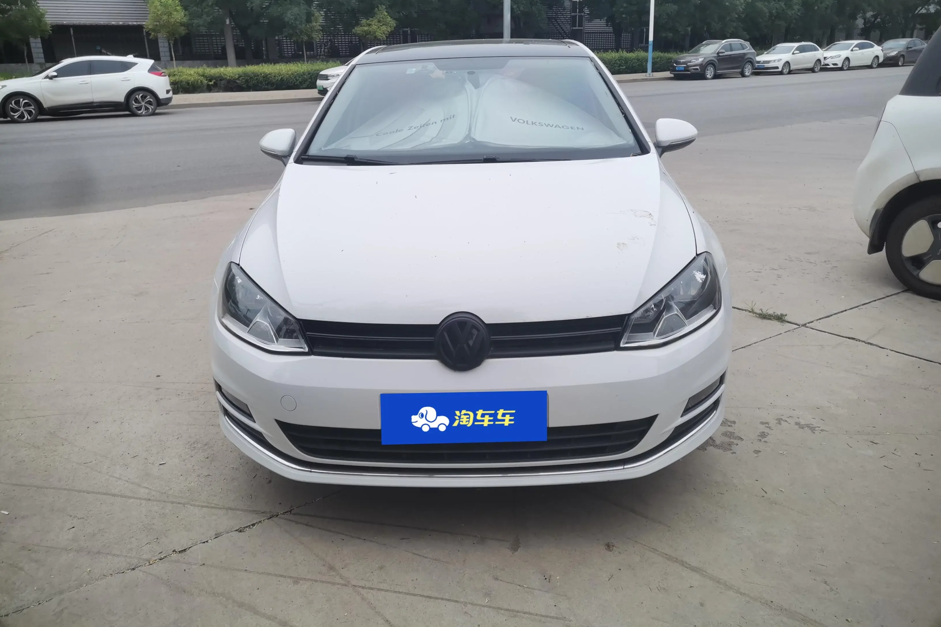 Volkswagen golf