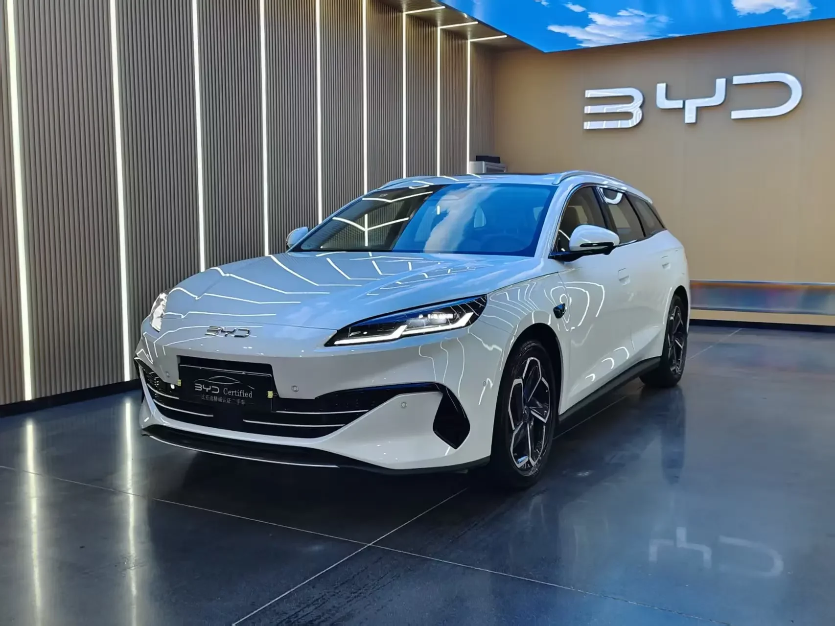 BYD Seal 06DM Travel Edition