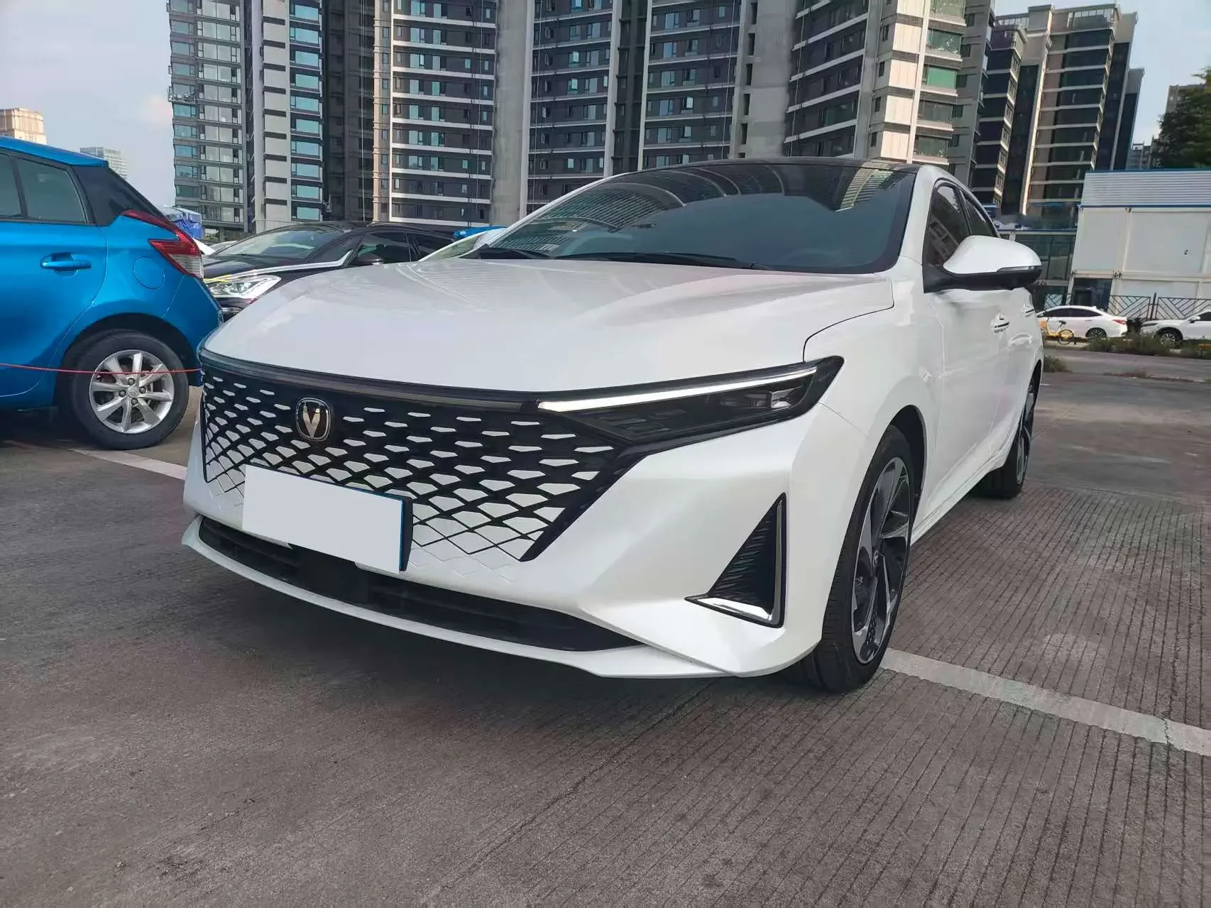 CHANGAN RAETON PLUS