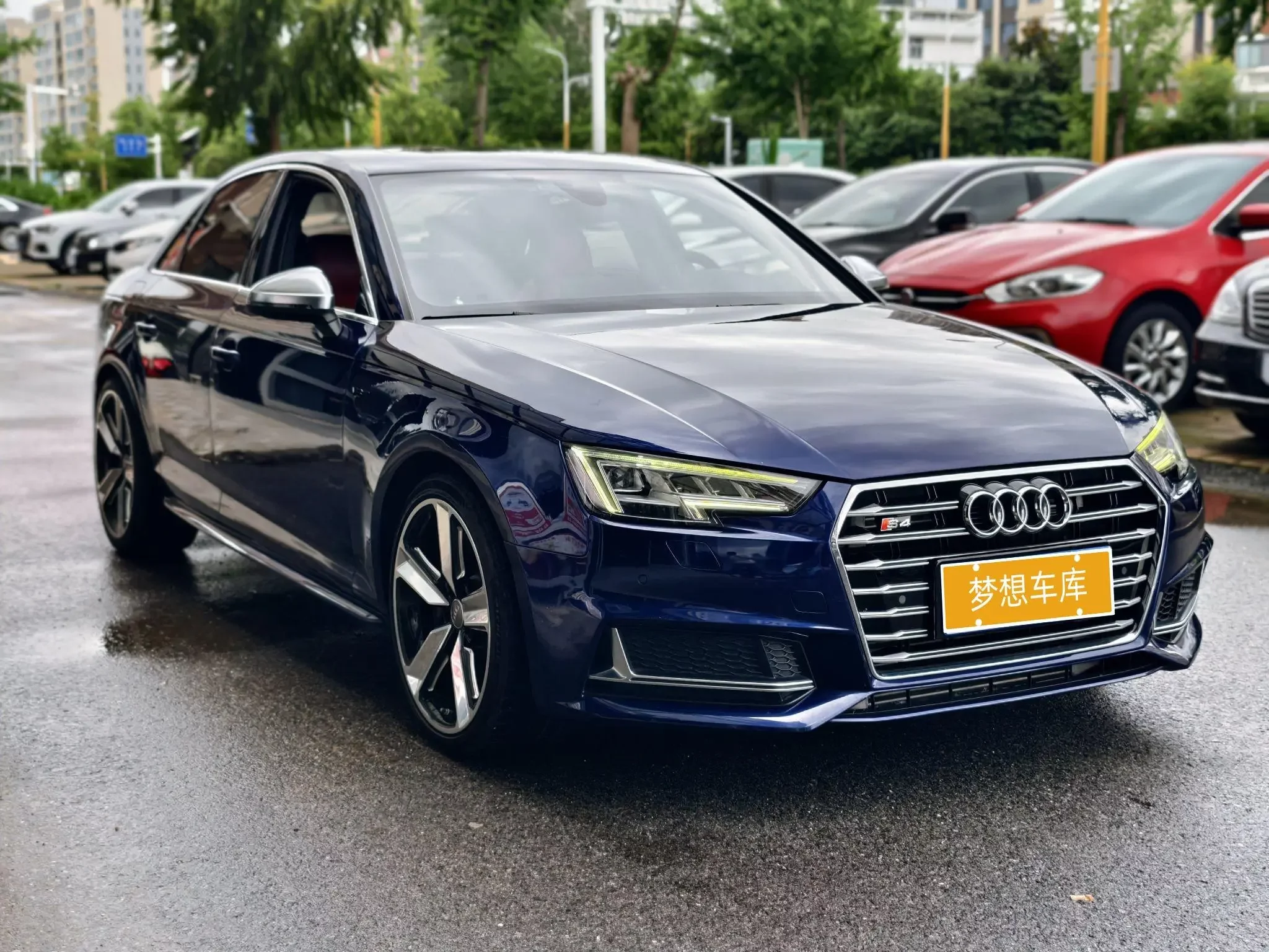 Audi S4