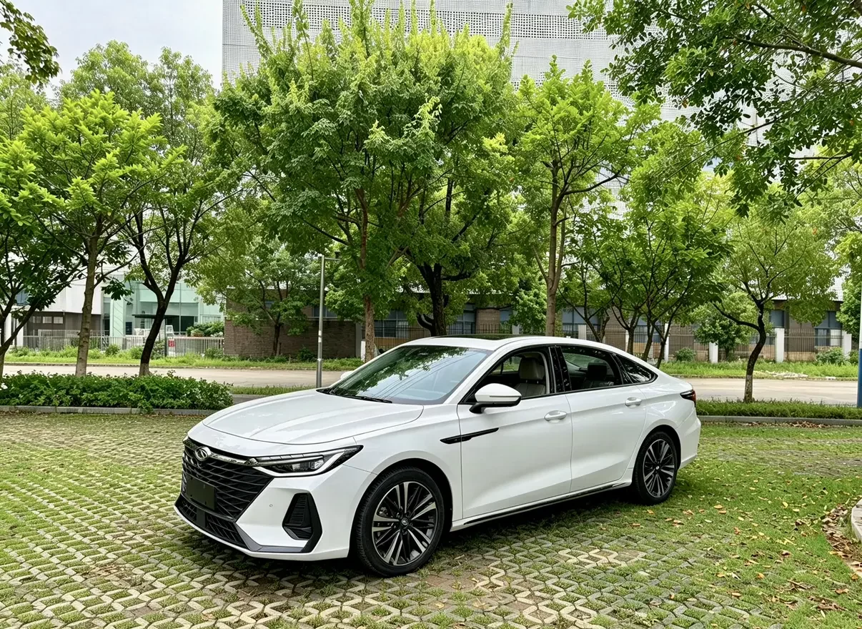 Chery Arrizo 8